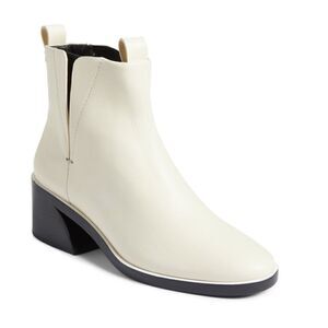 Mercedes Castillo Xandra White Ivory Chelsea Ankle Boot Sz 6.5